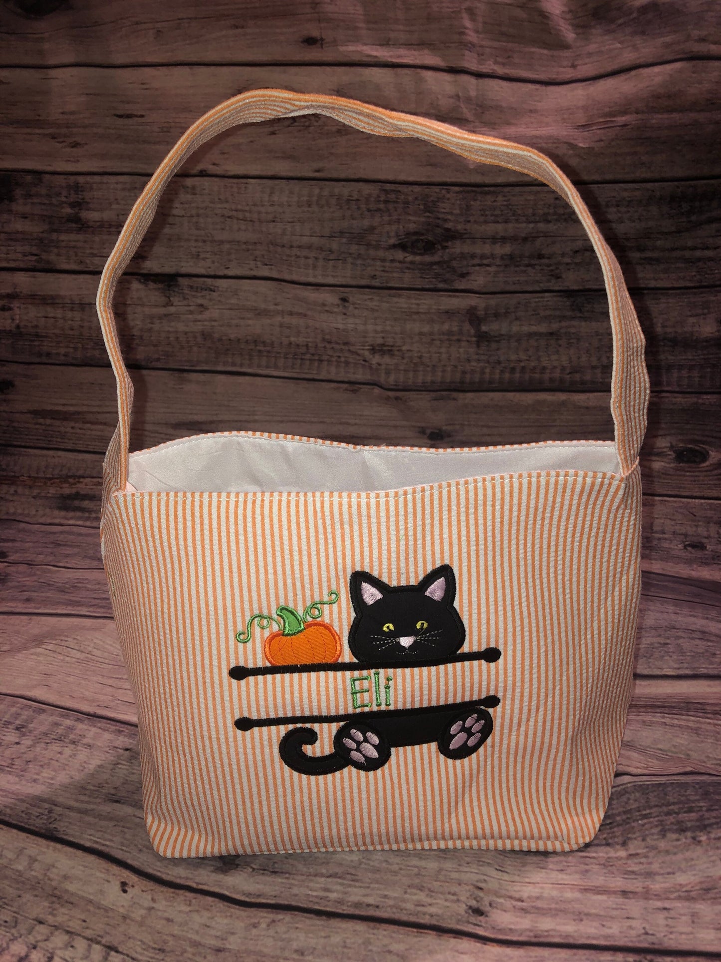 Personalized Cat Basket